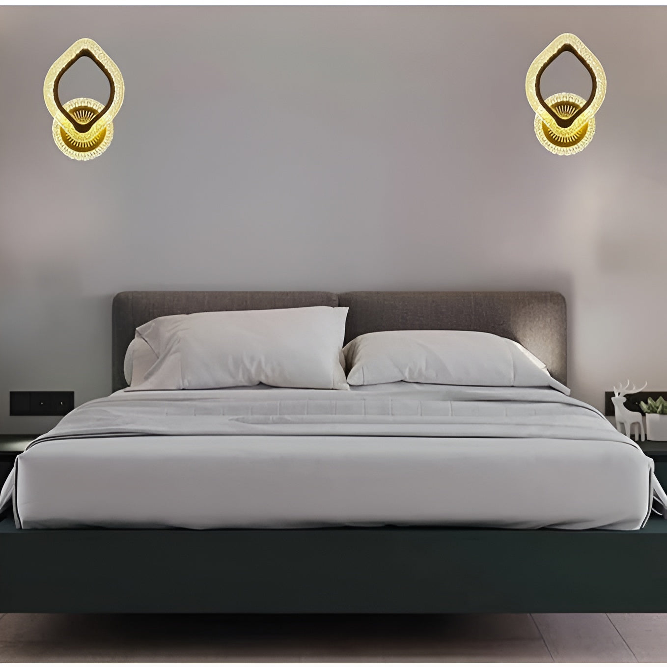 Golden Acrylic Crystal Wall Light – Color-Changing LED