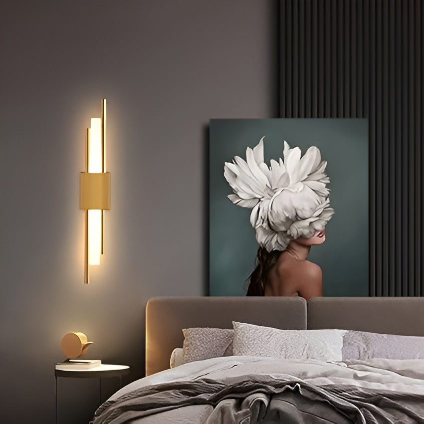 18W Modern LED Wall Sconce – Gold Auric Beam Acrylic
