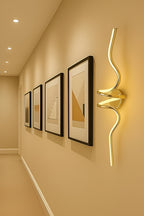 Modern LED Wall Light – Curved Spiral, Warm White