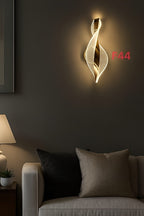 Luxurious Acrylic Crystal Wall Lamp – French Gold, Color Changing